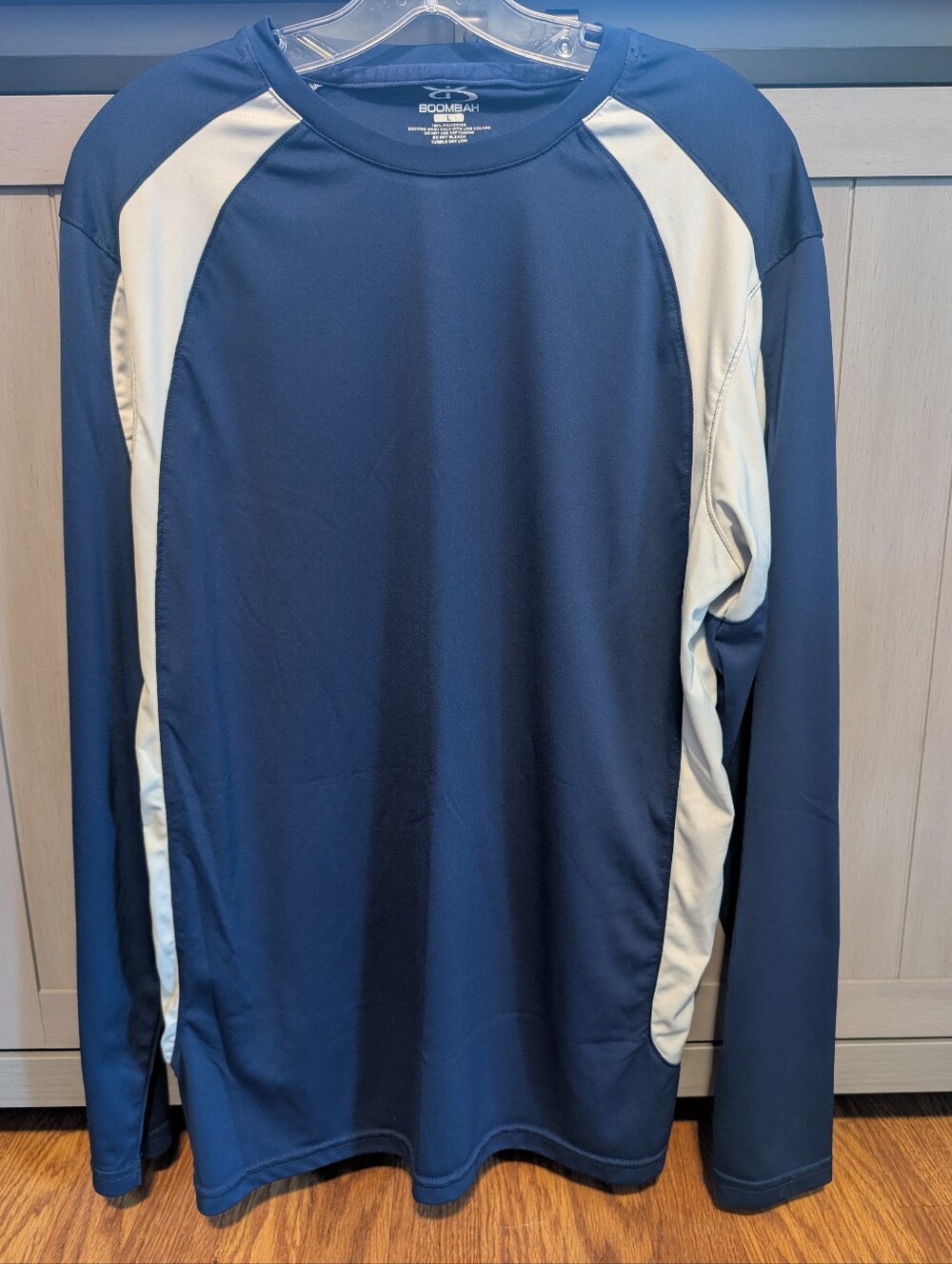 Boombah Men's Athletic Long-Sleeve Shirts & Shirt Sleeve Shirt. 4 Shirts In Lot.